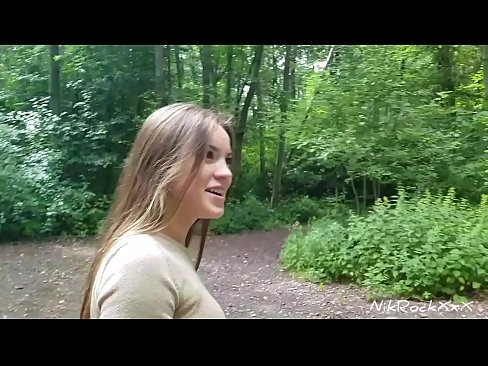 ❤️ Ek het vir Evelina voorgestel dat ons in 'n publieke plek naai! Sy het ja gesê. Toe genaai ek haar in die gat en kom in haar mond. Toe vis sy haarself. Russiese pornografie by porn af.xxxgr.ru ❌